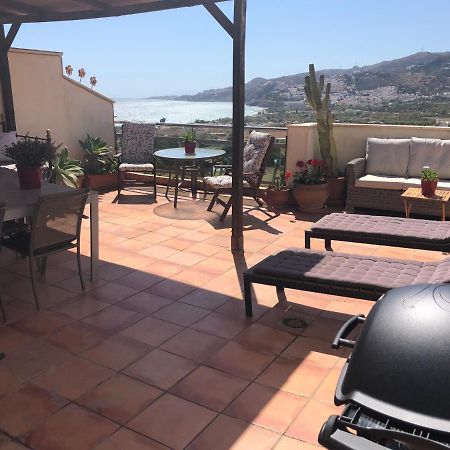 ネルハMirador Penthouse, Centro Y Mar, Atico Grandeアパートメント エクステリア 写真