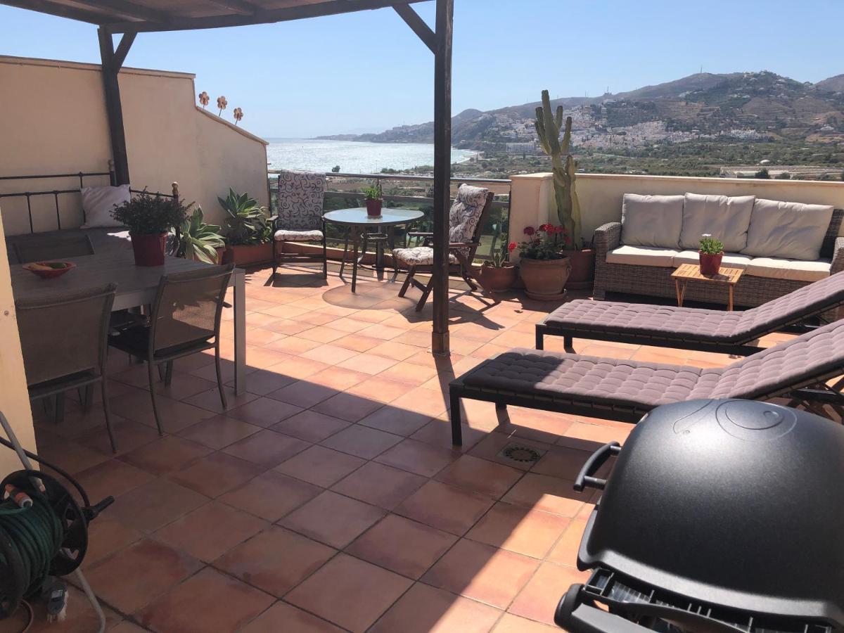 ネルハMirador Penthouse, Centro Y Mar, Atico Grandeアパートメント エクステリア 写真